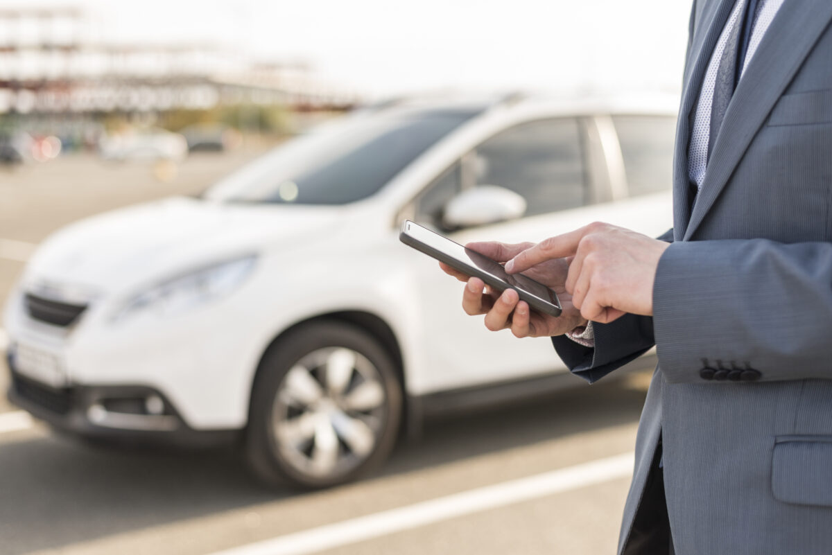 Vlastnit, nebo sdílet? Carsharing firmám nabízí mnoho výhod